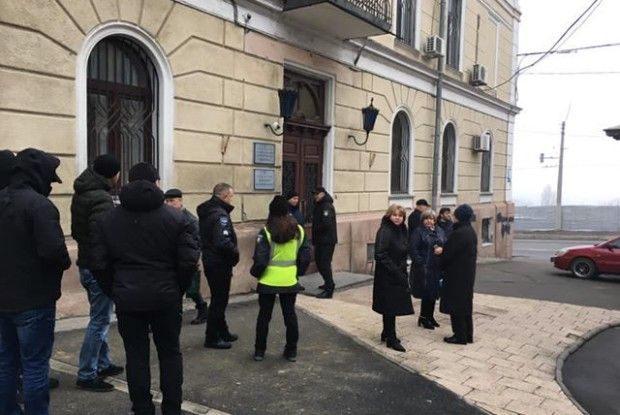 Одеський медуніверситет заявив про рейдерське захоплення ректорату