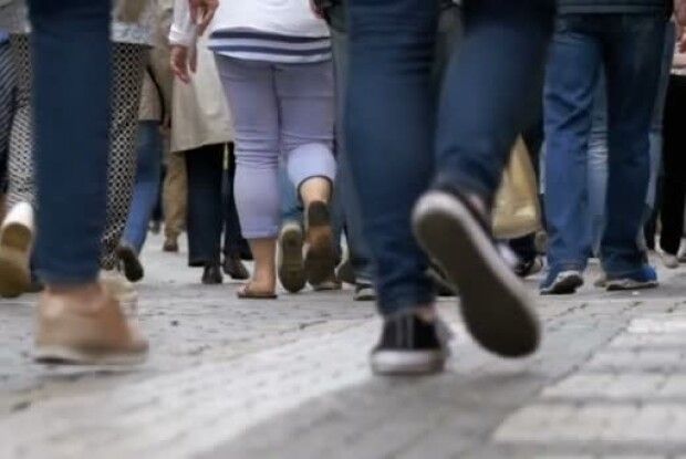 Ажіотаж і черги: горохівчани зібралися на довгоочікуване відкриття (Фото)
