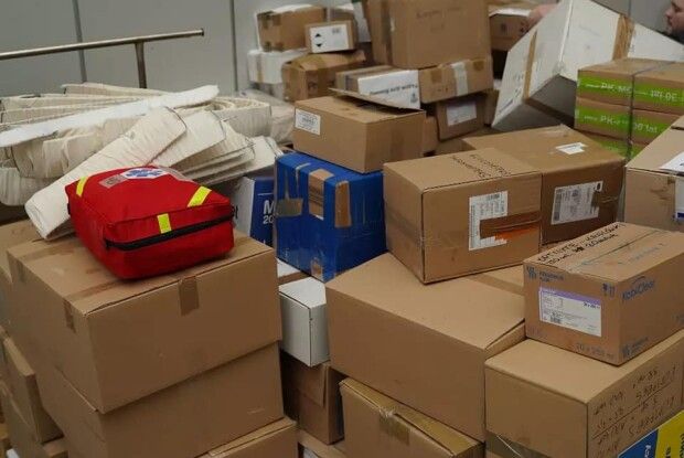 Волинь відправила 10 тисяч «пакунків першої допомоги» до Чернігівської області
