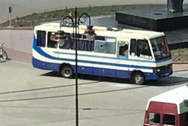 «Дитина взяла копілку і хотіла йти викуповувати маму і тата», - заручниця луцького терориста