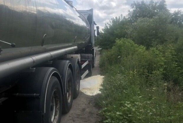 НП у Ковелі: з цистерни витікає небезпечна речовина