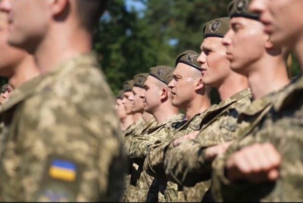 Міноборони оголосило про запуск річних контрактів для добровольців 18−24 років: які умови