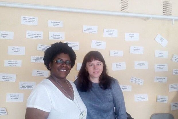 Вчителька зі Старовижівщини виграла стипендію Корпусу миру та побувала в англомовному таборі