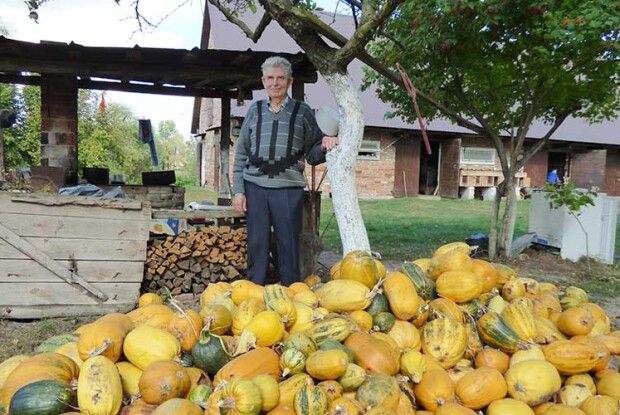 Ровесник «Волині» передплачує газету все життя