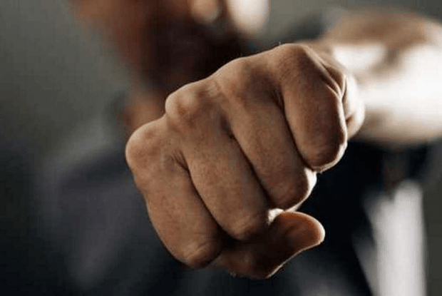 У Луцьку 34-річний чоловік під час застілля вбив свого товариша