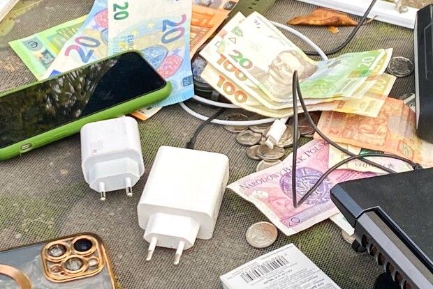 На Рівненщині 15-річний злодій пограбував автівку сусідки