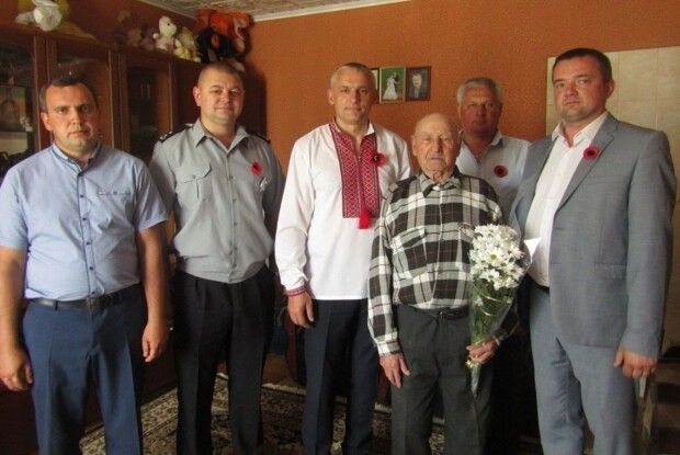 На Ратнівщині лише чотири учасники страшної війни