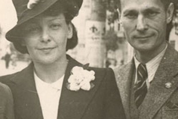 І НА СМЕРТЬ ВОНИ ПІШЛИ РАЗОМ...