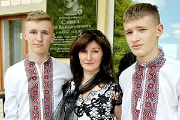 КРИЛА ЛЕГЕНДАРНОГО КУЛЕМЕТНИКА  «АЗОВУ» ІГОРЯ СЛИВКИ