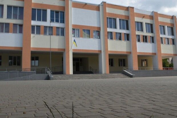 До школи – у своєму мікрорайоні: у Луцьку затвердили вулиці за закладами освіти