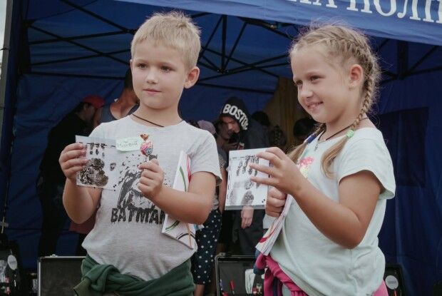 На Волині поліцейські брали відбитки пальців у дітей (Відео)