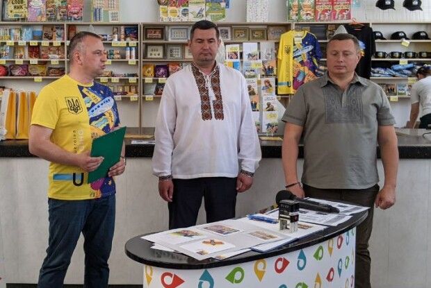 «Наступна «Мрія» називатиметься «Софійка», – голова Волинської ОВА під час погашення нової марки (Фото, відео)