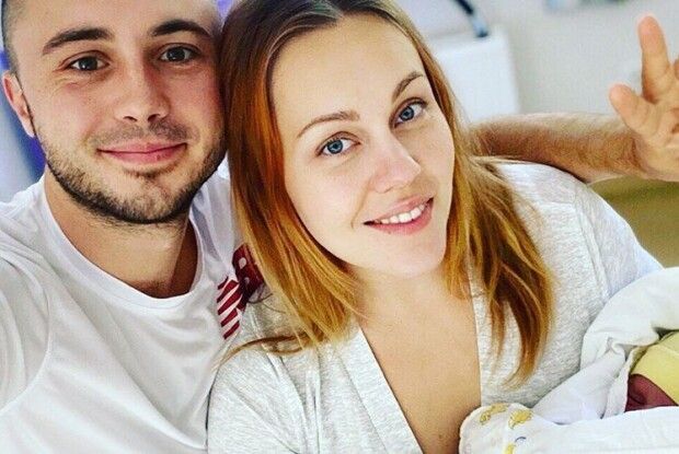 Пововнення в сім'ї українських зірок. «Вітайте Марію Тарасівну третю —  так схожа на татуся!»