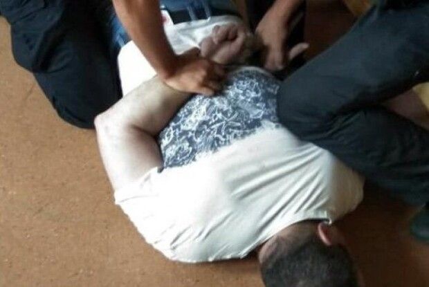 У Дніпрі водій скоїв потрійне ДТП і зник: ним виявився помічник начальника управління Нацполіції