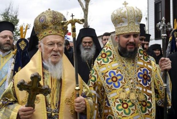 Сьогодні в Україні розмосковилося ще дві парафії
