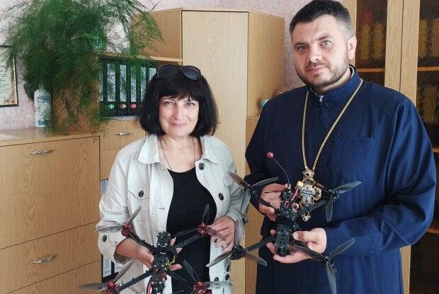На Волині батьки дошкільнят купили безпілотники для захисників
