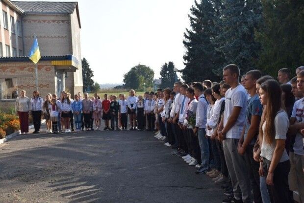 В Угринові на Волині увічнили пам’ять Героїв
