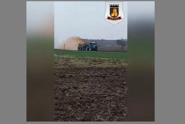 Стало відомо, чому в Луцьку вчора смерділо (Відео)