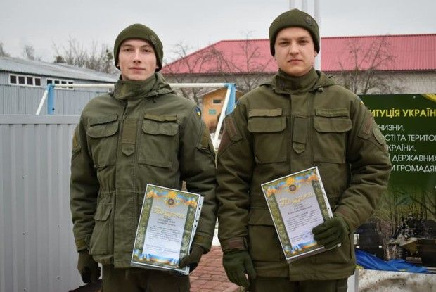 У військовій частині 1141 звільнили двох «строковиків»