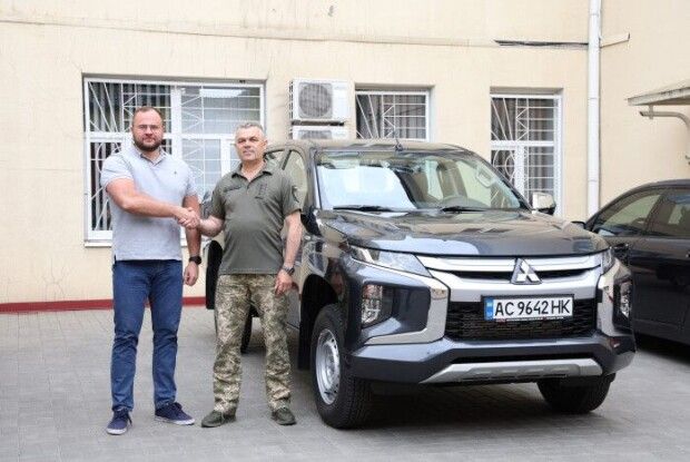 З Волині для захисників відправили чергову автівку 