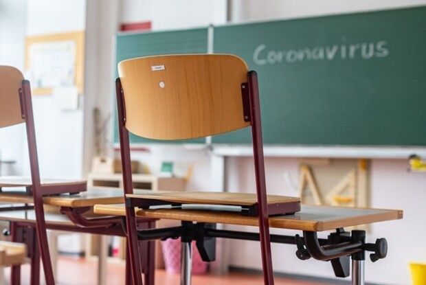 Осінні канікули в школах Шацької громади продовжили до 7 листопада