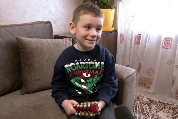 На Волині 6-річний хлопчик наколядував 15 тисяч гривень на дрони-перехоплювачі (Відео)