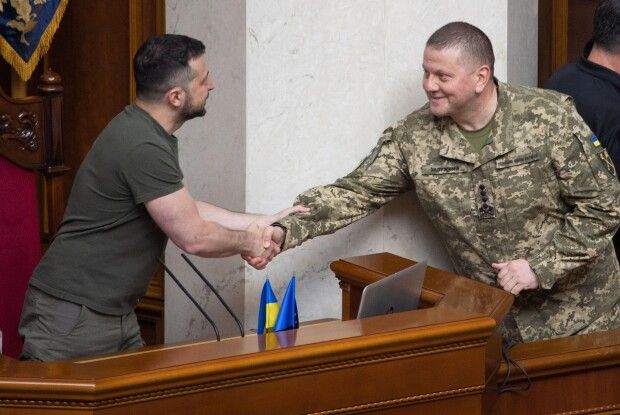 Конфлікт Зеленського з військовим командуванням реальний, і вірогідність звільнення Залужного існує