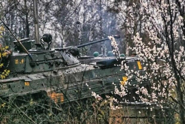 Найгарячіше на чотирьох напрямках: ситуація на фронті станом на ранок 2 травня