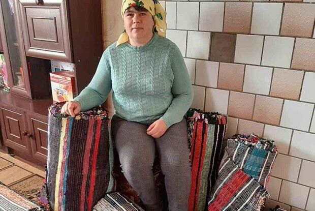«Першу свою доріжку  я виткала ще тоді,  як шестикласницею була»
