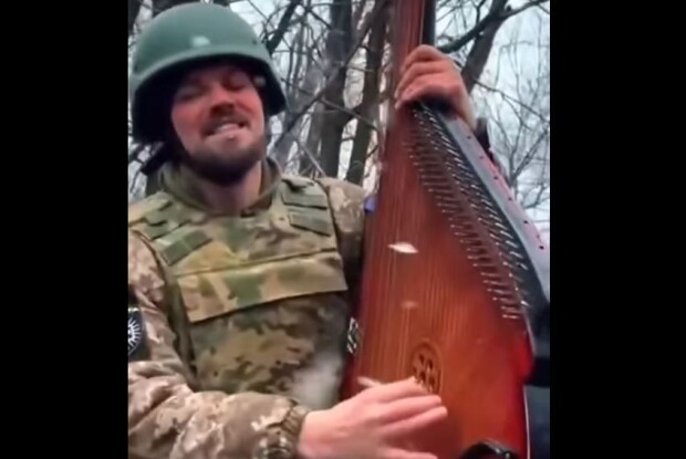 Співаємо – Перемогу наближаємо: саундтрек цьогорічних свят від наших захисників (Відео)