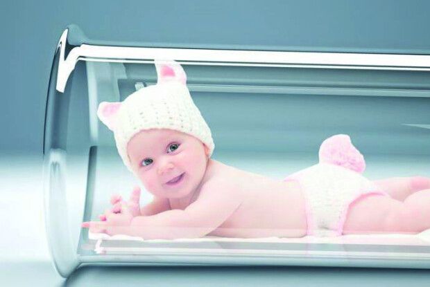 Я віддала свої ембріони бездітним парам, а не знищила їх