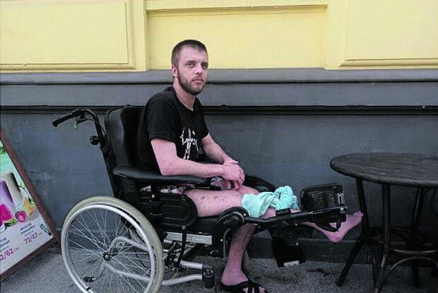 «Якщо треба, відріжте ногу!»: поранений французький боєць готовий далі воювати  за Україну 