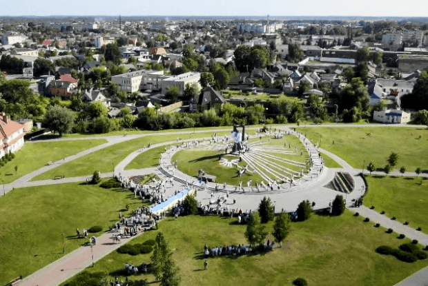 Обрати дату Дня міста для Ковеля допоможе запит в архів Варшави