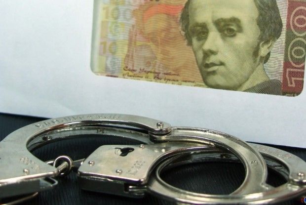 Волинська чиновниця привласнила 400 тисяч гривень державних коштів