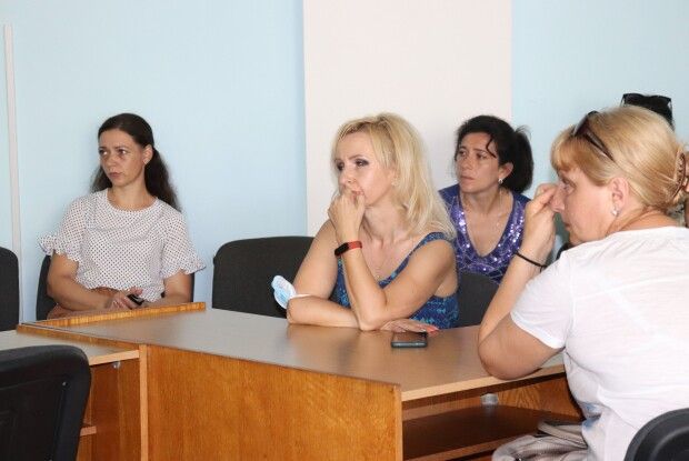 Міський голова Володимира щомісяця зустрічається із вдовами та матерями загиблих воїнів