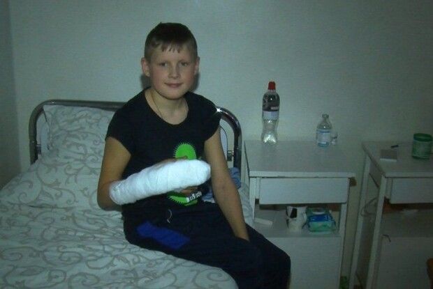 У Луцьку хлопцеві пришили два відрізані пальці