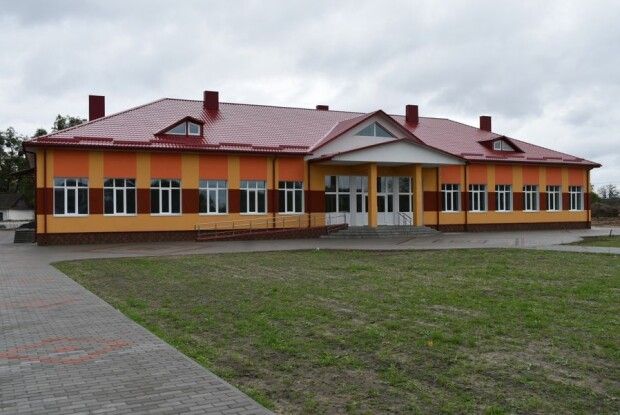 На Любешівщині реконструювали школу
