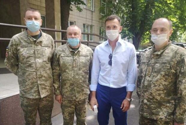 Андрій Шевченко відвідав військовий шпиталь
