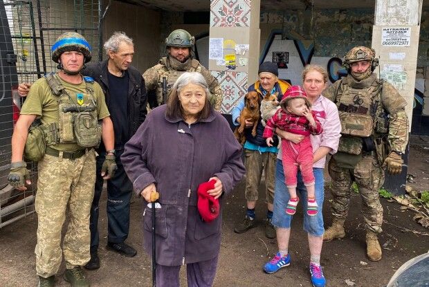 Воїни волинської бригади евакуювали родину з пекла прифронтового села