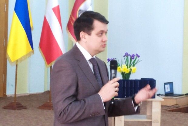 Що робив у волинському університеті Дмитро Разумков (Фото)