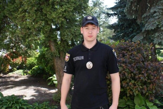 «Хотів бути корисним людям з дитинства»: історія 19-річного дільничного з Волині