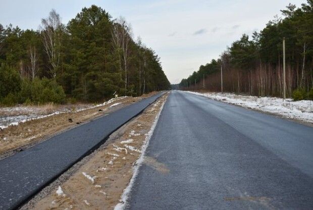 На Волині вздовж траси до Шацьких озер будують велодоріжку (Фото)