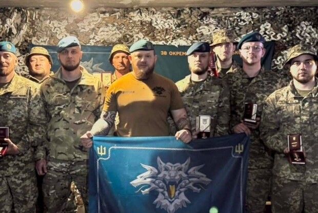 Морпіх з Волині отримав нагороду за виконання бойових завдань на Донеччині 