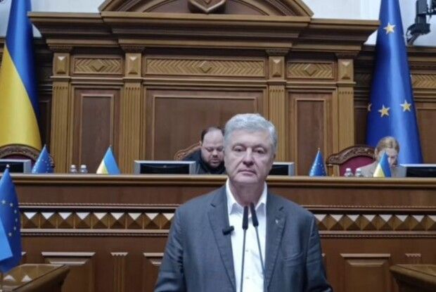 Порошенко вкотре наголосив на необхідності добитися запрошення України в НАТО