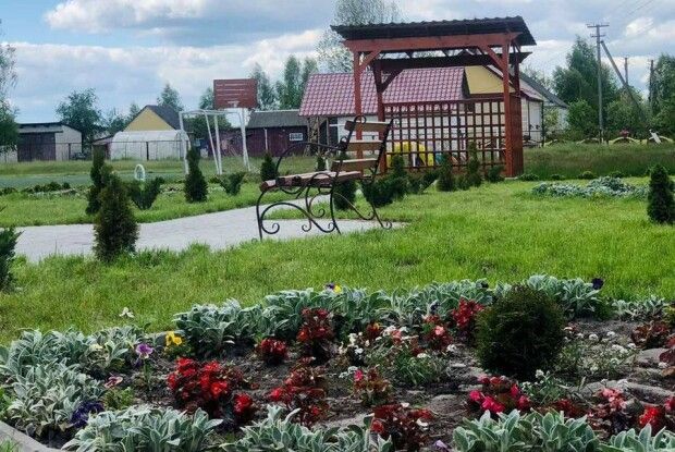 На Камінь-Каширщині юні лісівники створили малинову «плантацію»