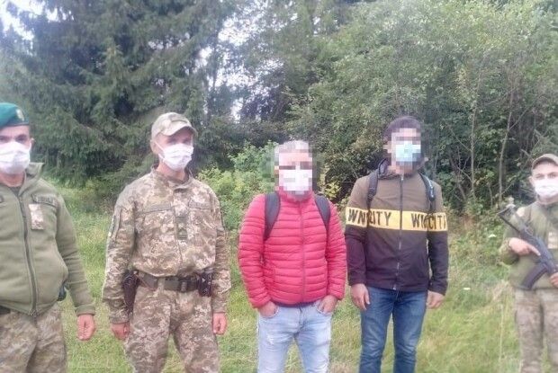 Із Туреччини до Польщі - за таким маршрутом рухалися двоє іноземців