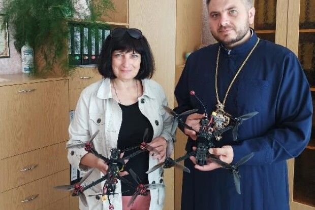 На Волині колективи дитсадків передали допомогу для українських захисників