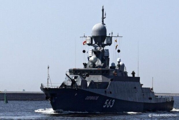 Російський моряк вивів з ладу свій корабель і втік до України