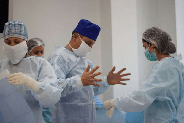 Хірург розповів, хто у Луцьку робить пластичні операції