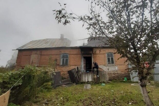 На Рівненщині горів будинок (Фото)